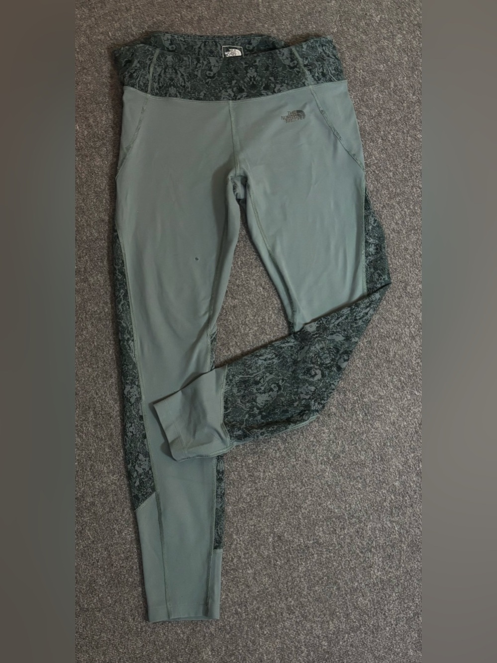The North Face | Women’s Sage Green Leggings with Dark Green Printed Panels